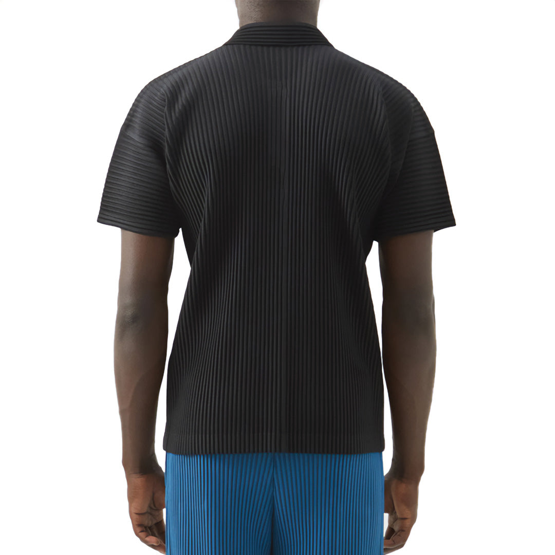 pleated polo shirt